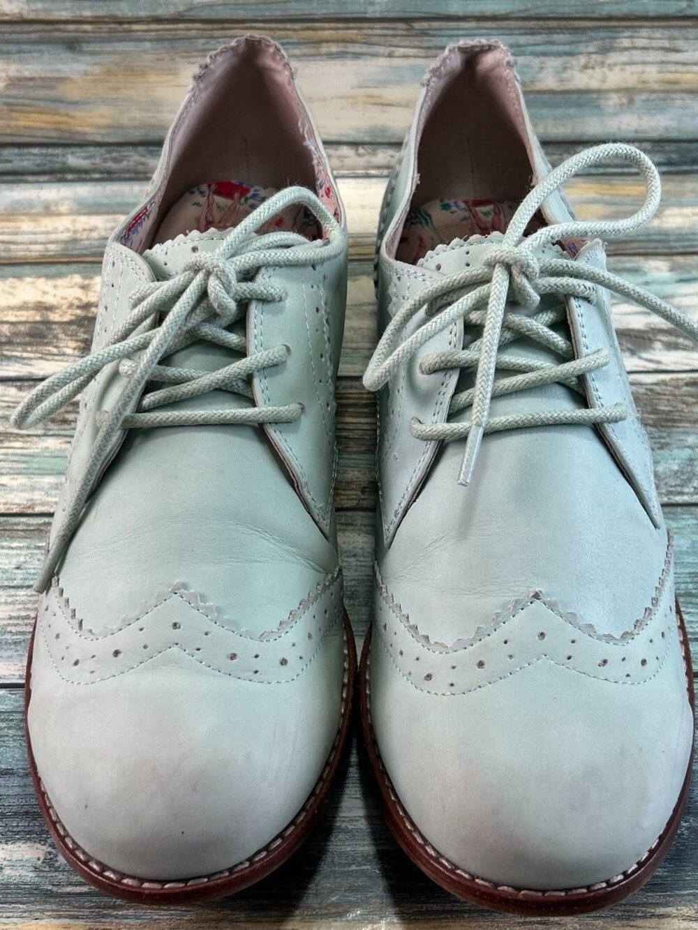 MISS L FIRE Wingtip Oxford Shoe 8.5-9 Androgynous Dress Work Mint Green Leather